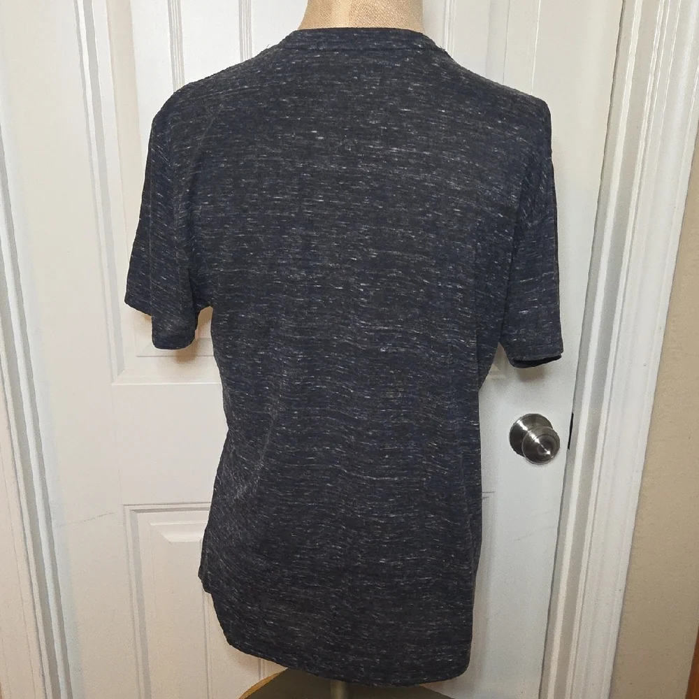 Get Wild Polar Bear Heather Gray Graphic T-Shirt - Picture 2 of 6